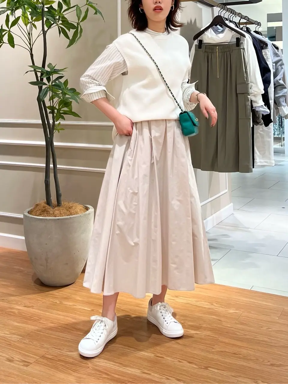 23区 伊藤 コーディネート画像