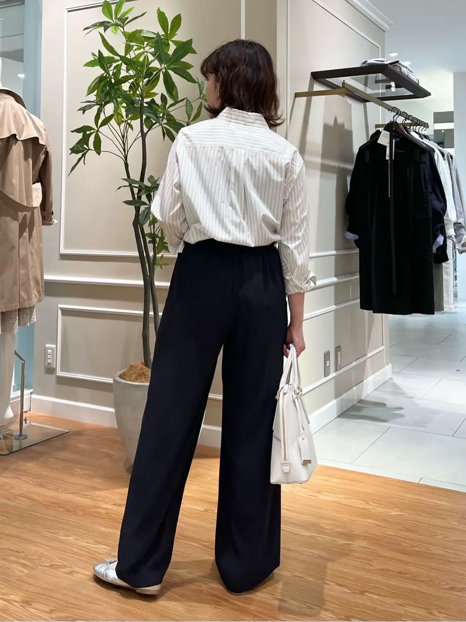 23区 伊藤 コーディネート画像