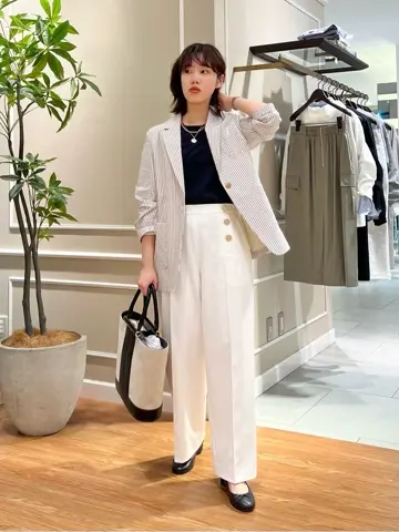 23区 伊藤 コーディネート画像