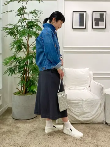 23区 岡本 コーディネート画像