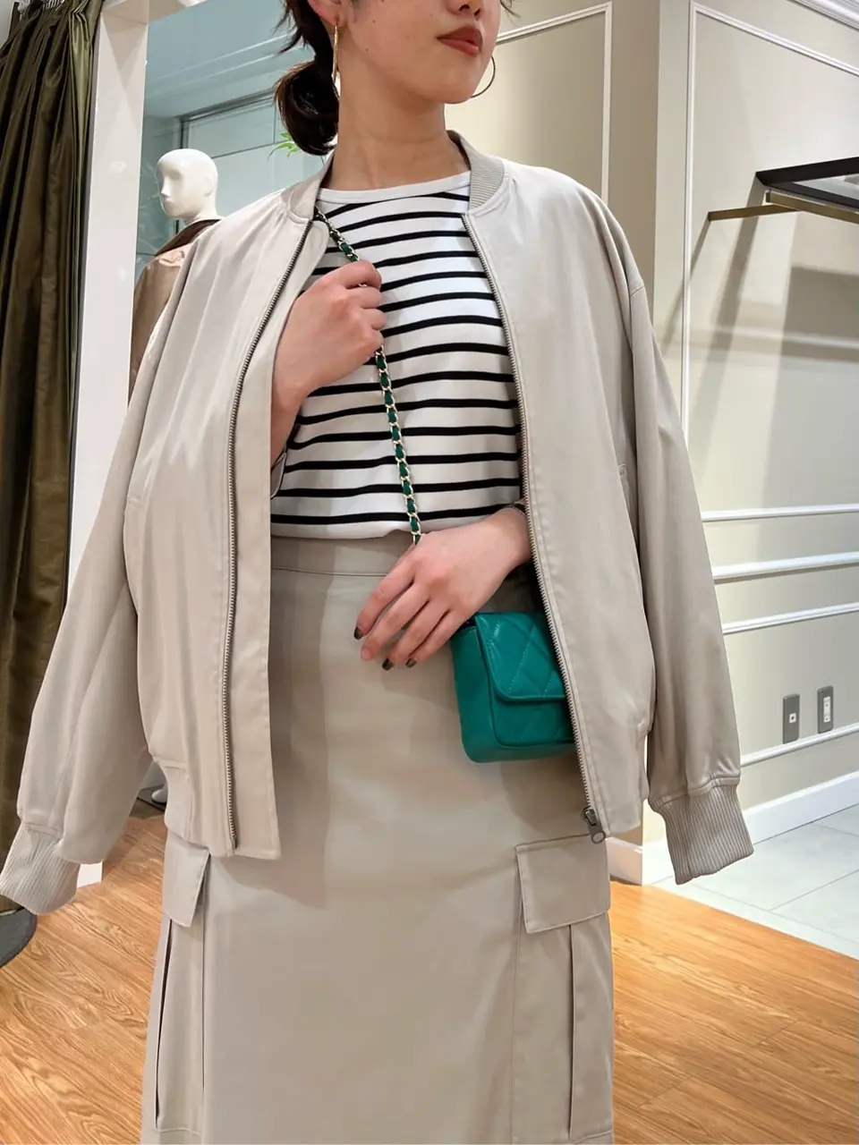 23区 伊藤 コーディネート画像