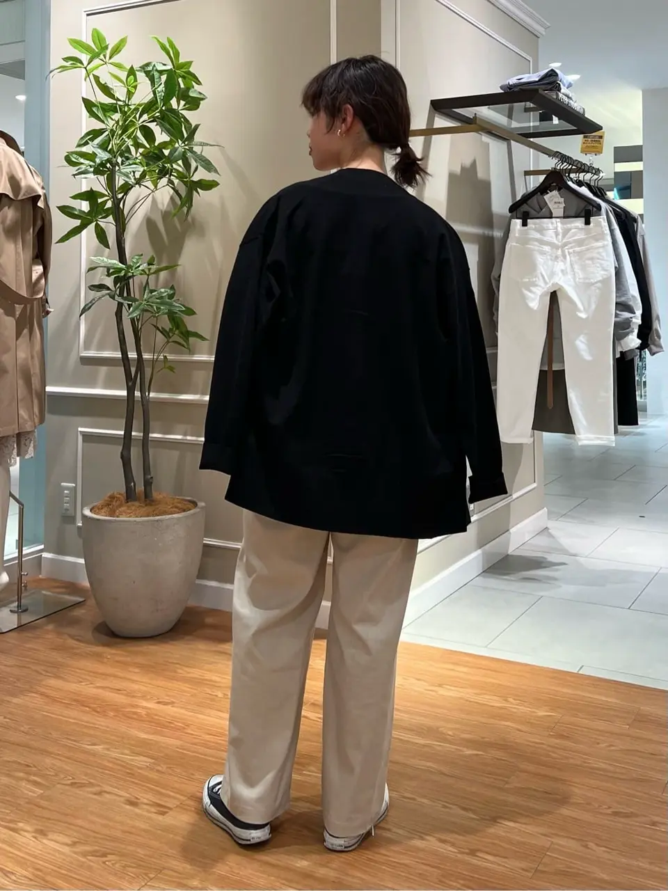 23区 伊藤 コーディネート画像