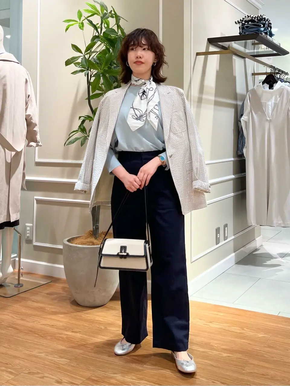 23区 伊藤 コーディネート画像