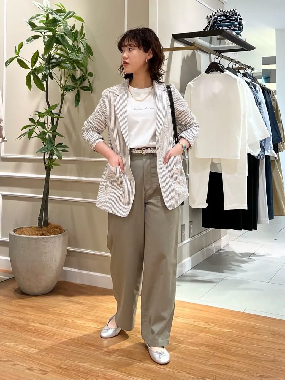 23区 伊藤 コーディネート画像