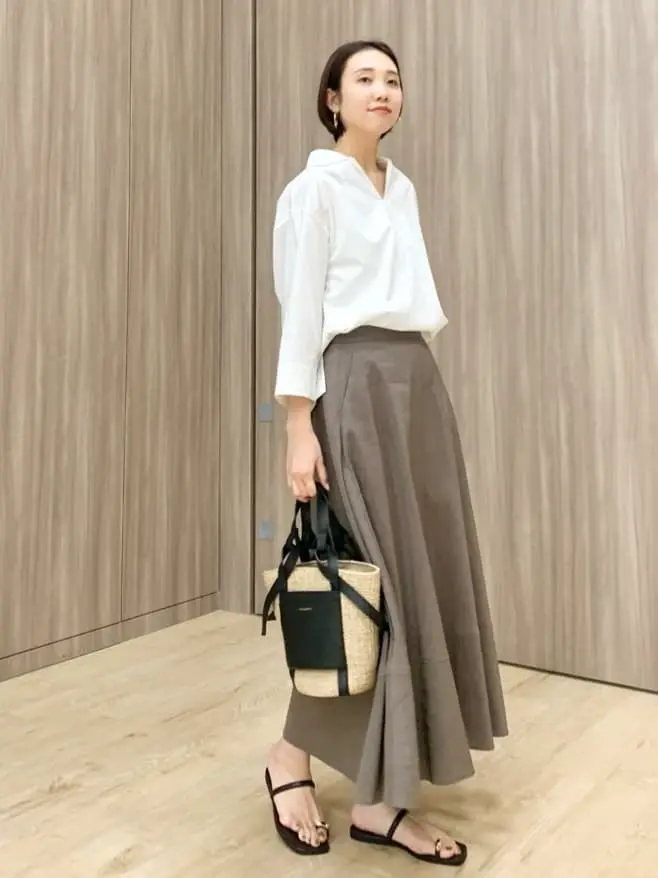 23区 秋葉 コーディネート画像