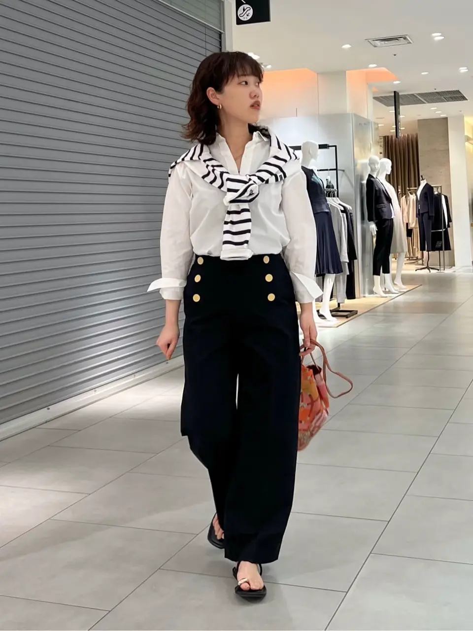 23区 伊藤 コーディネート画像