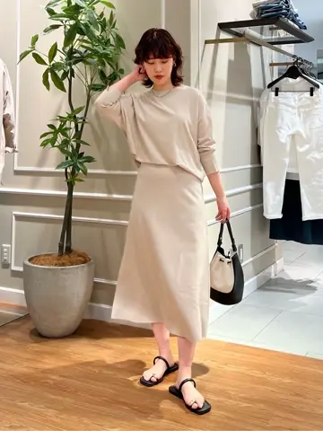 23区 伊藤 コーディネート画像