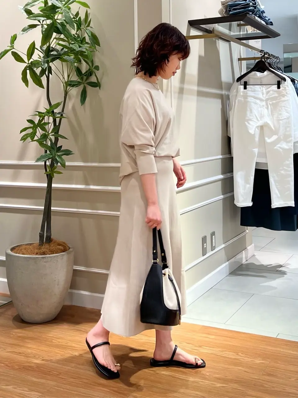 23区 伊藤 コーディネート画像