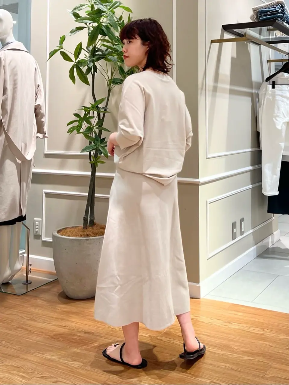 23区 伊藤 コーディネート画像