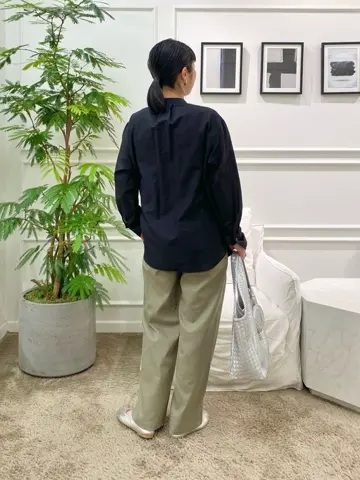 23区 岡本 コーディネート画像