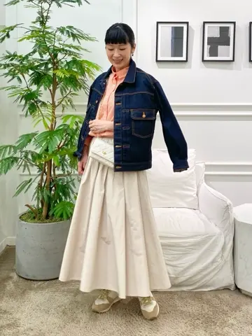 23区 岡本 コーディネート画像