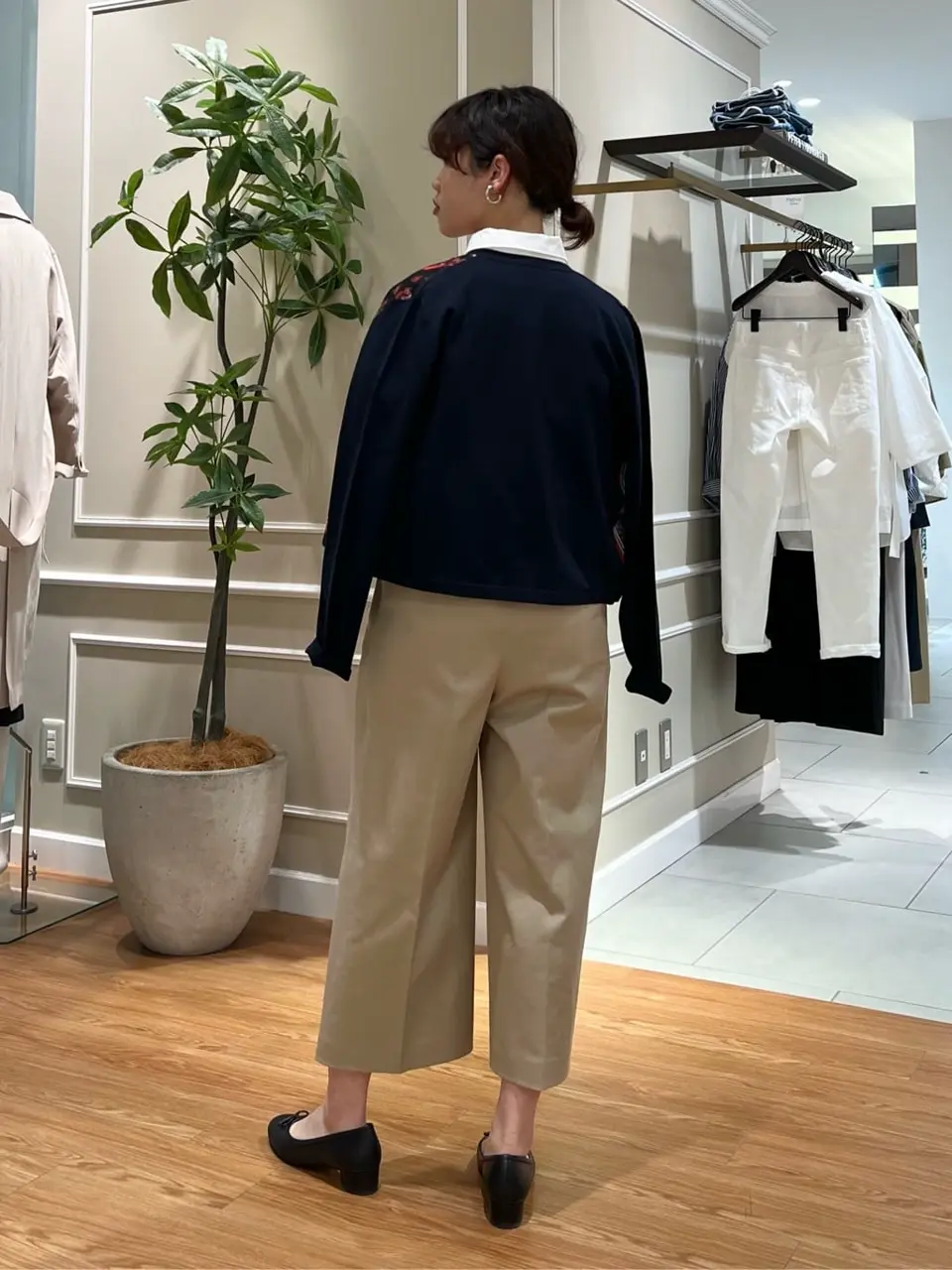 23区 伊藤 コーディネート画像