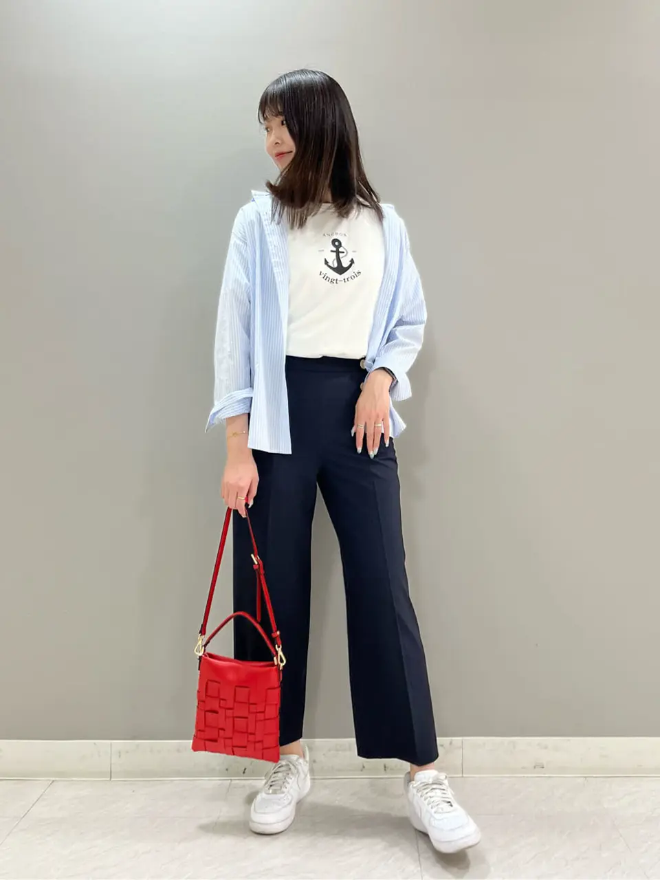  スタッフ コーディネート画像