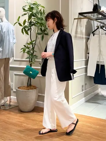 23区 伊藤 コーディネート画像