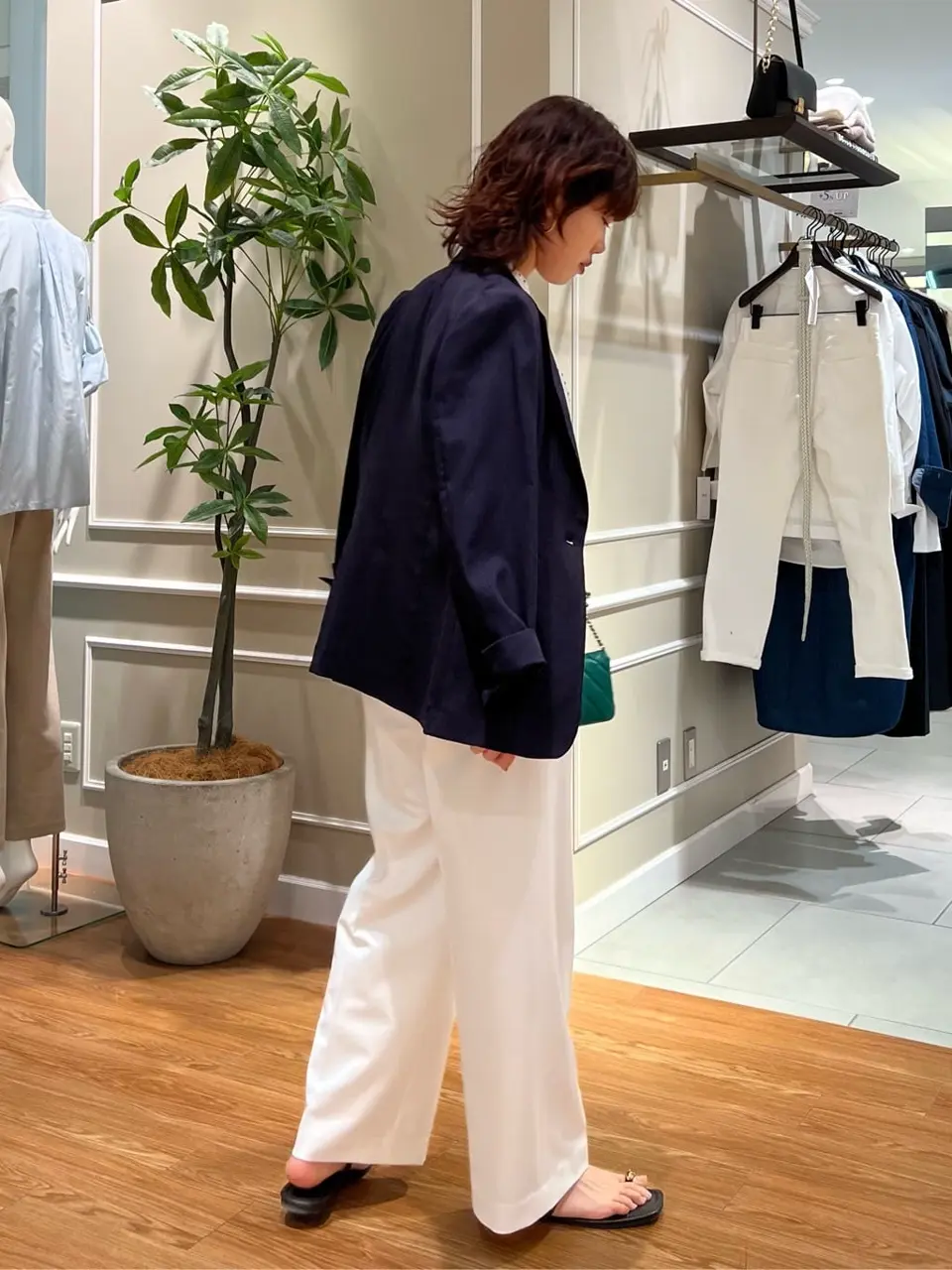 23区 伊藤 コーディネート画像