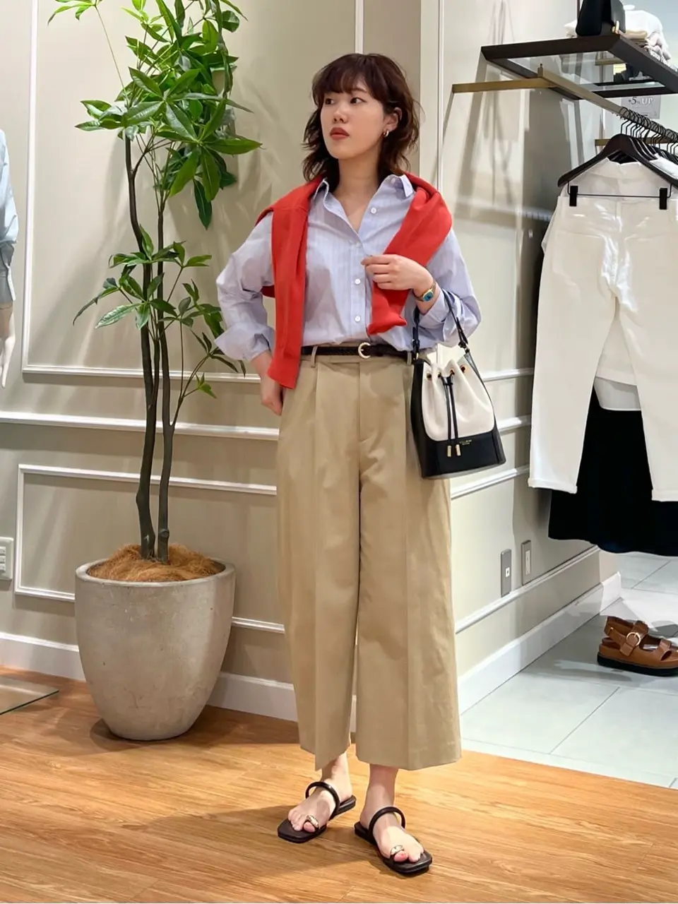 23区 伊藤 コーディネート画像