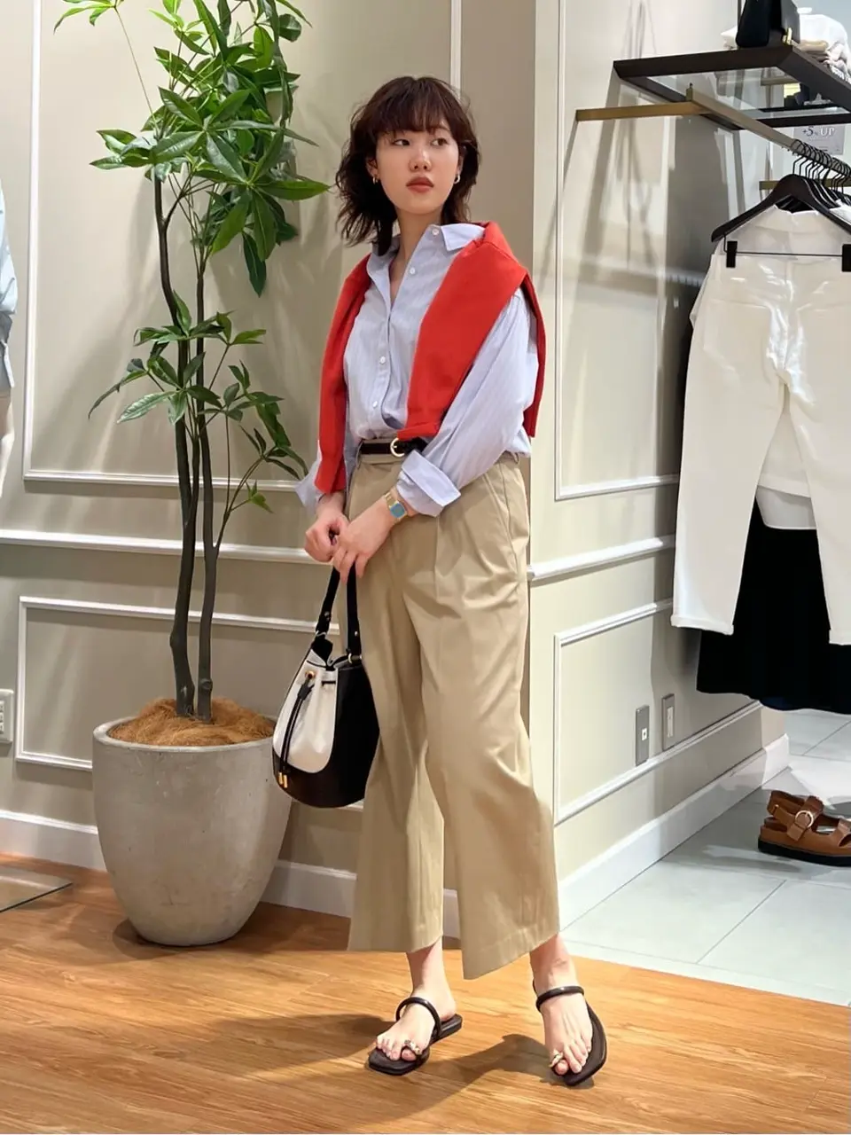 23区 伊藤 コーディネート画像