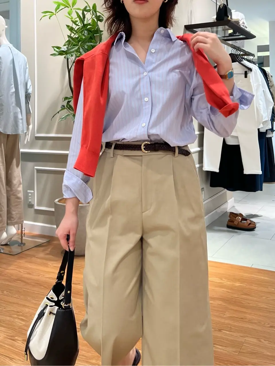 23区 伊藤 コーディネート画像