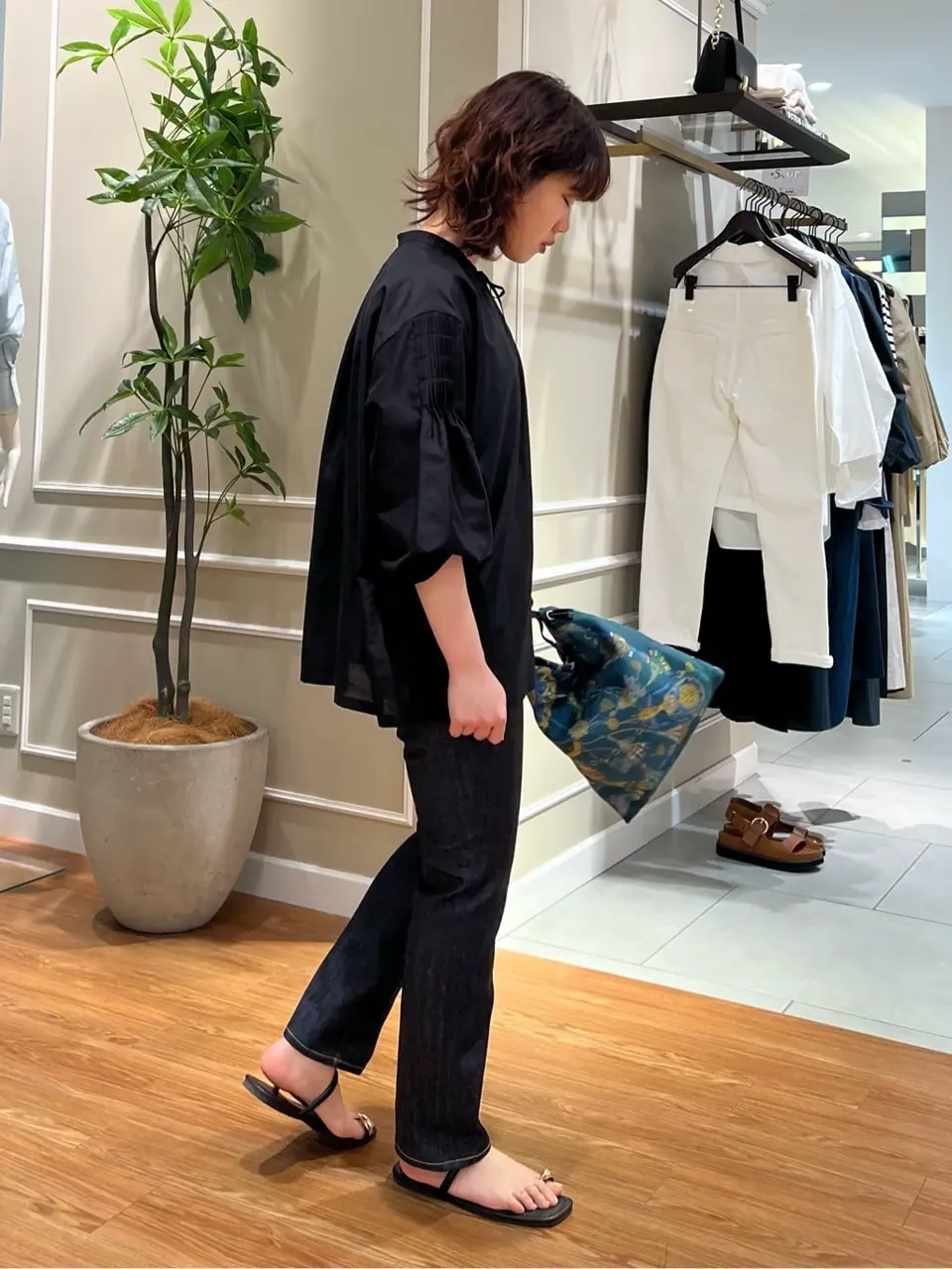 23区 伊藤 コーディネート画像