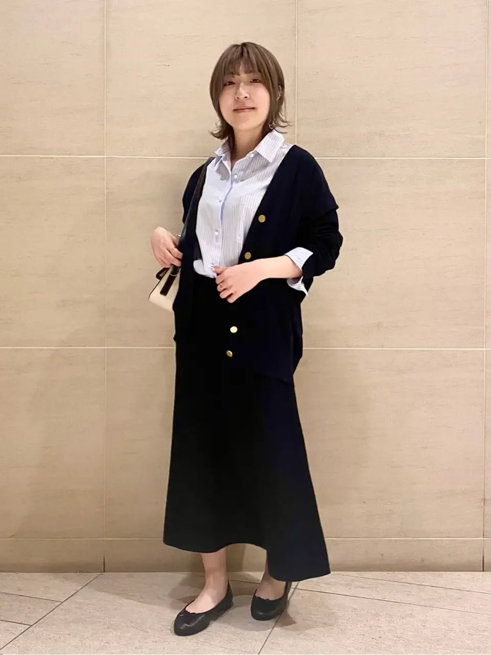  スタッフy コーディネート画像