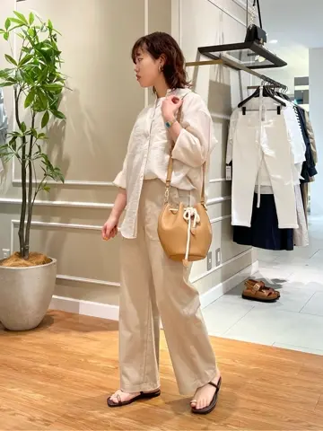 23区 伊藤 コーディネート画像