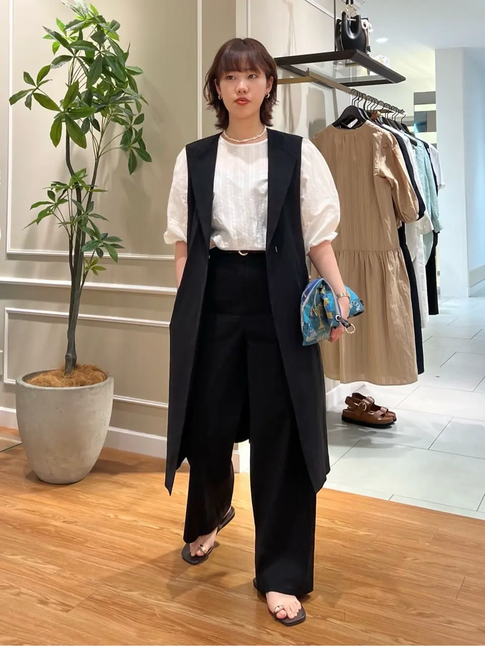 23区 伊藤 コーディネート画像