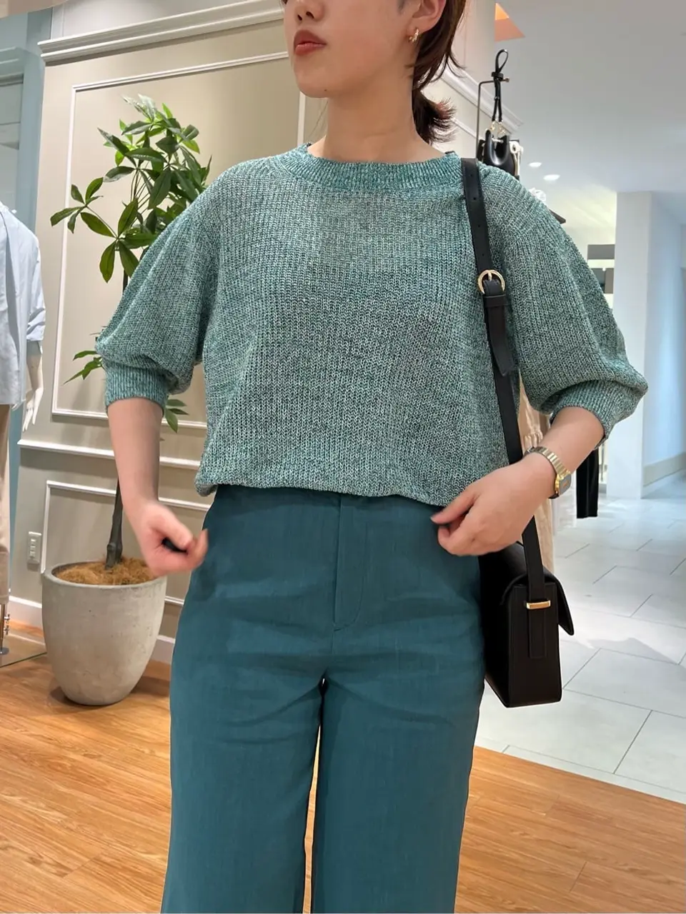 23区 伊藤 コーディネート画像