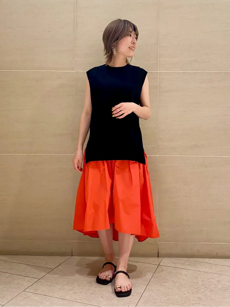  スタッフy コーディネート画像