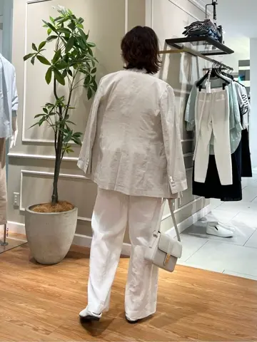 23区 伊藤 コーディネート画像