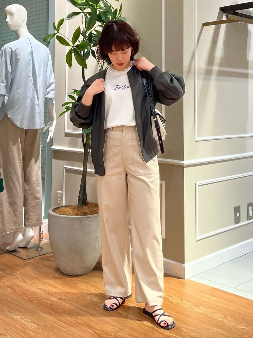 23区 伊藤 コーディネート画像