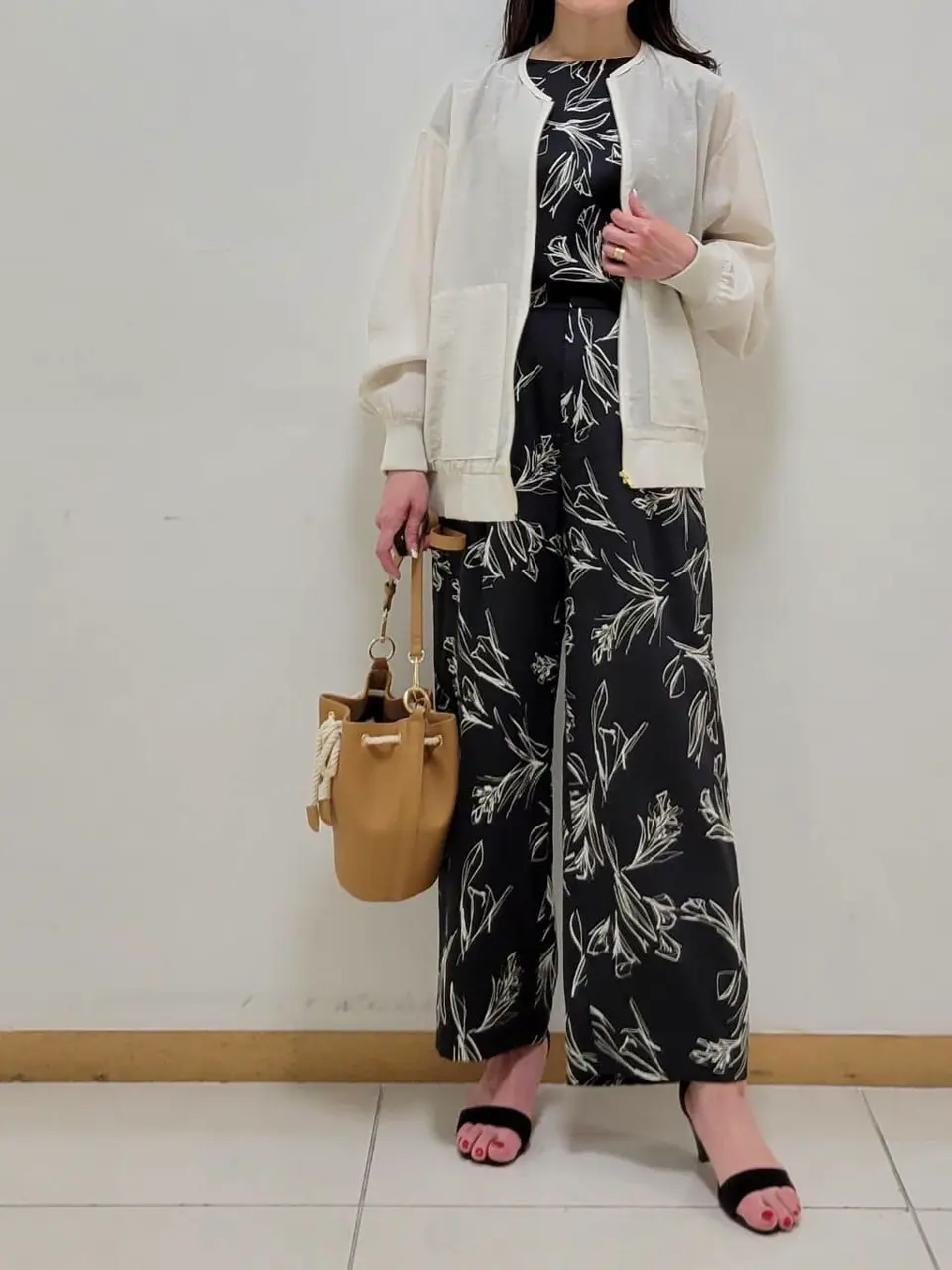 23区 濱地 コーディネート画像