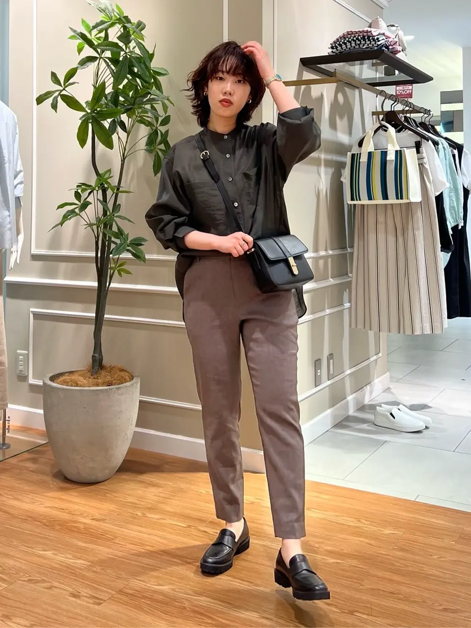 23区 伊藤 コーディネート画像