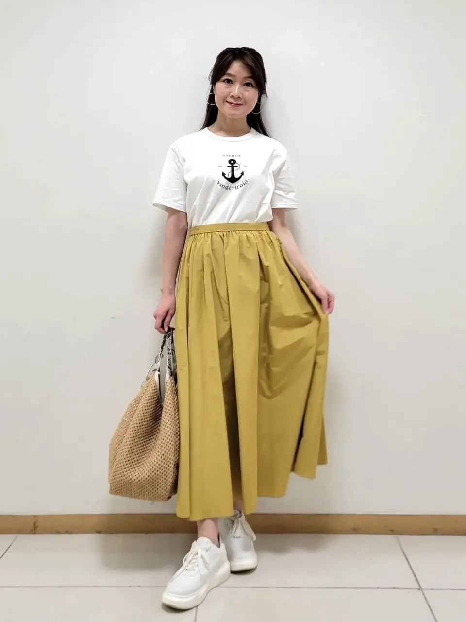  濱地 コーディネート画像