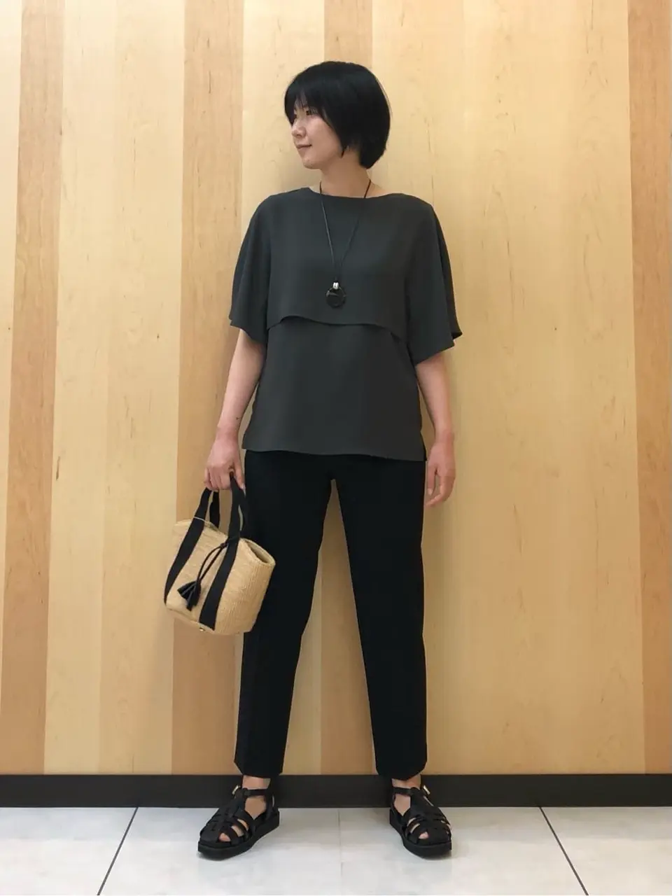  スタッフ コーディネート画像