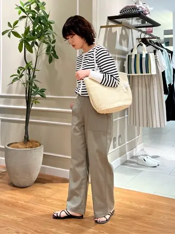 23区 伊藤 コーディネート画像