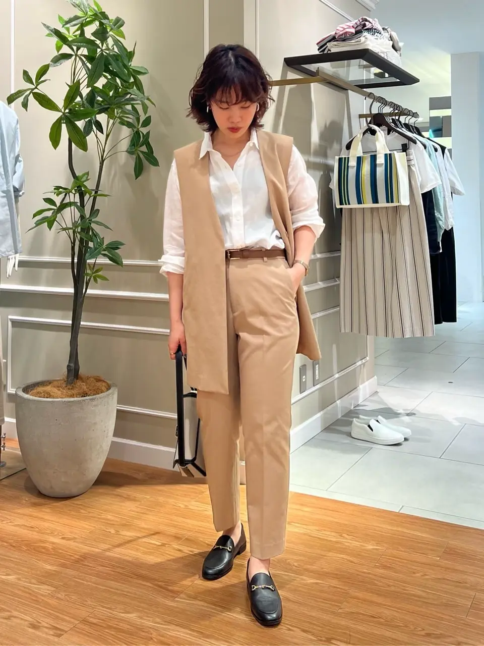 23区 伊藤 コーディネート画像