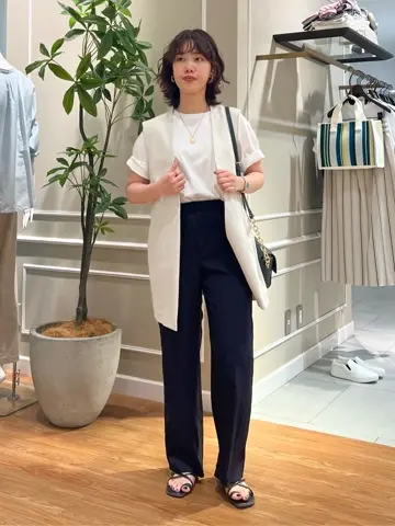 23区 伊藤 コーディネート画像