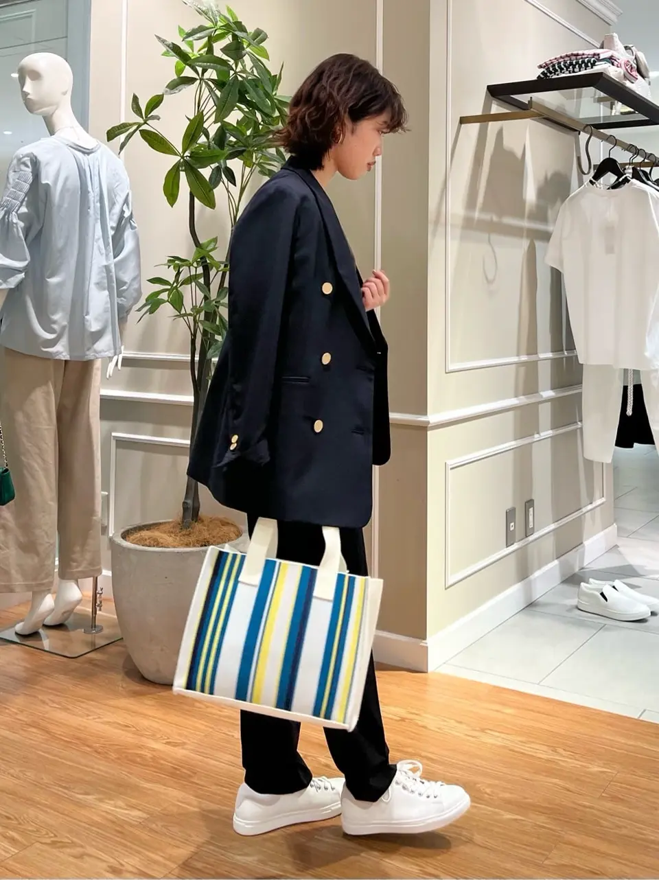 23区 伊藤 コーディネート画像