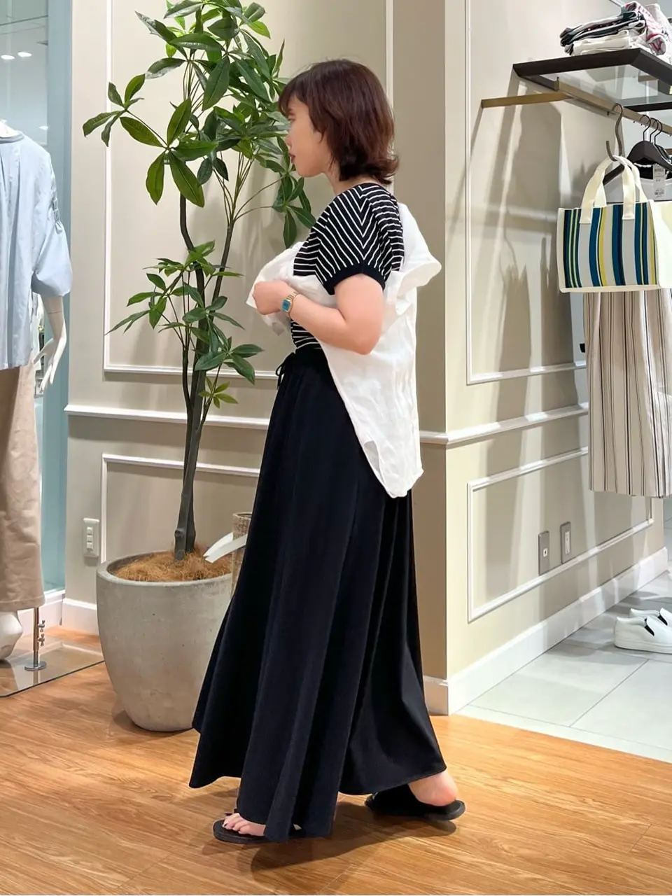 23区 伊藤 コーディネート画像