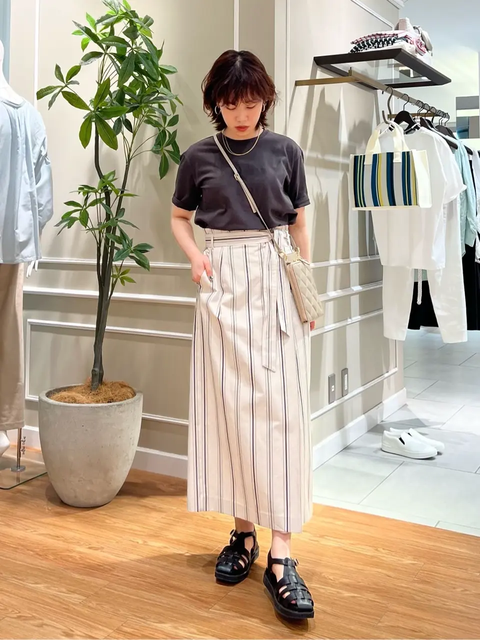 23区 伊藤 コーディネート画像