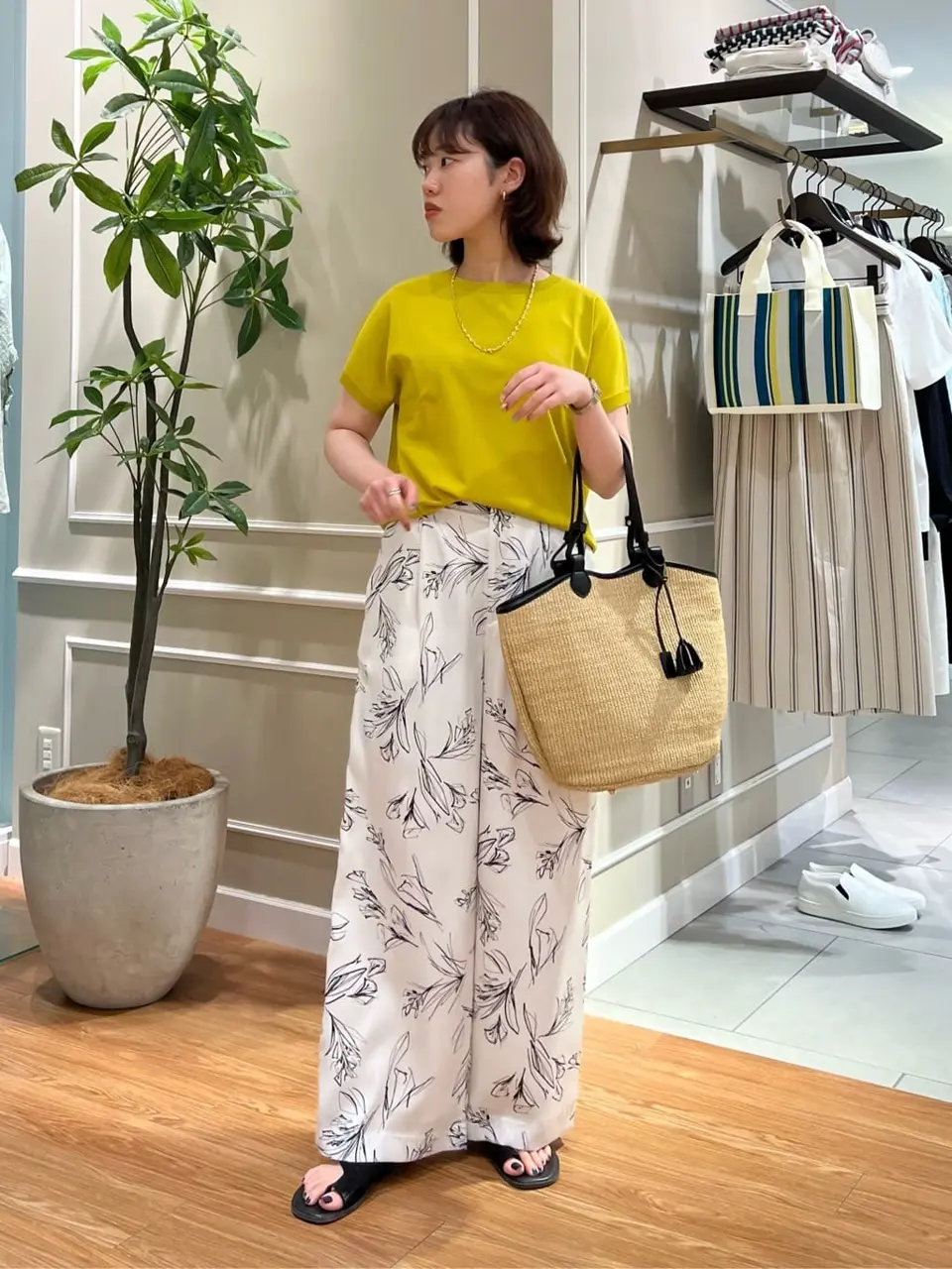 23区 伊藤 コーディネート画像