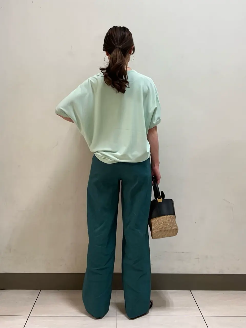 23区 濱地 コーディネート画像