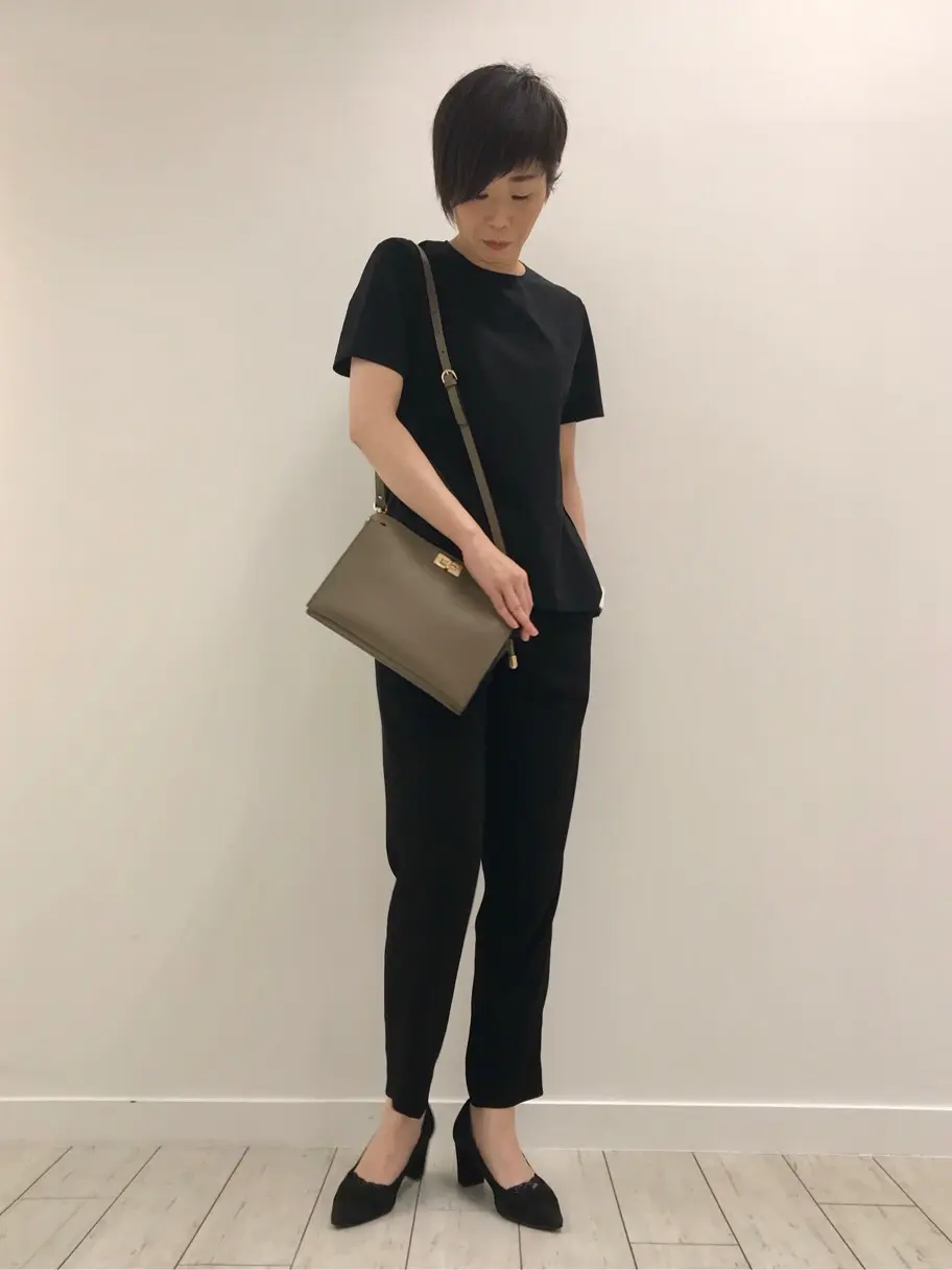  岩舘 コーディネート画像