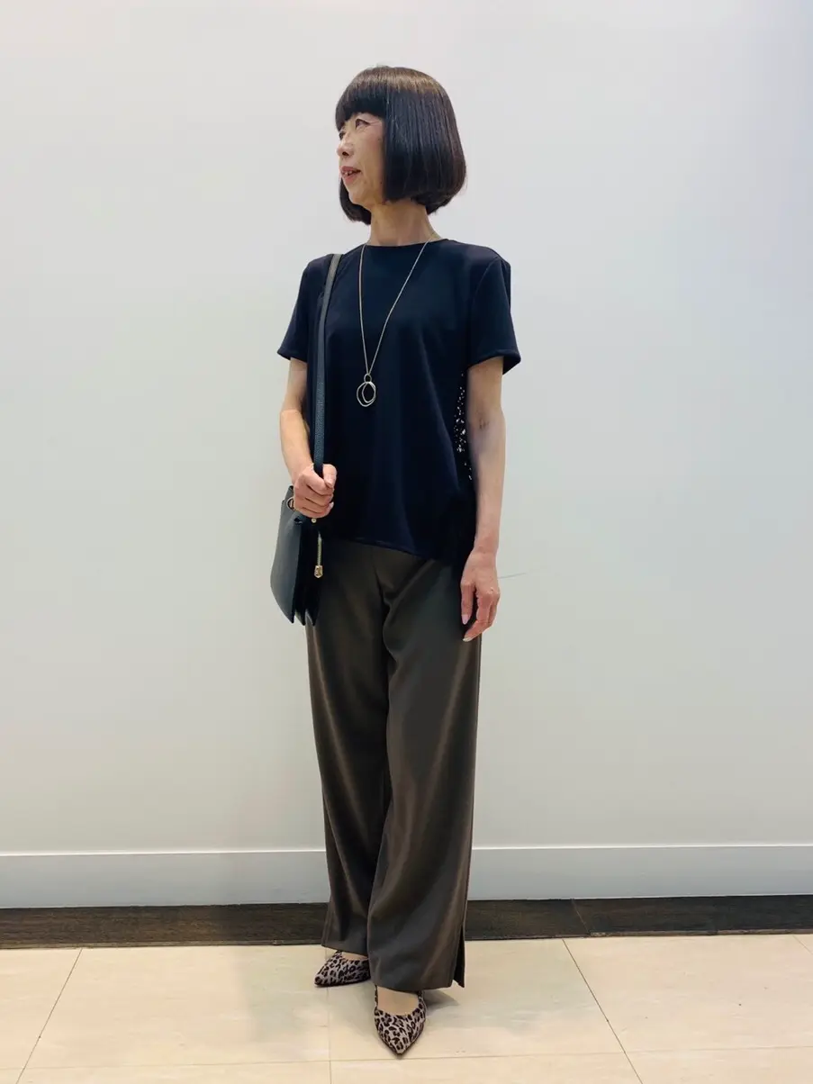  小枝 コーディネート画像