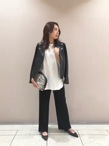 23区 Kanako コーディネート画像