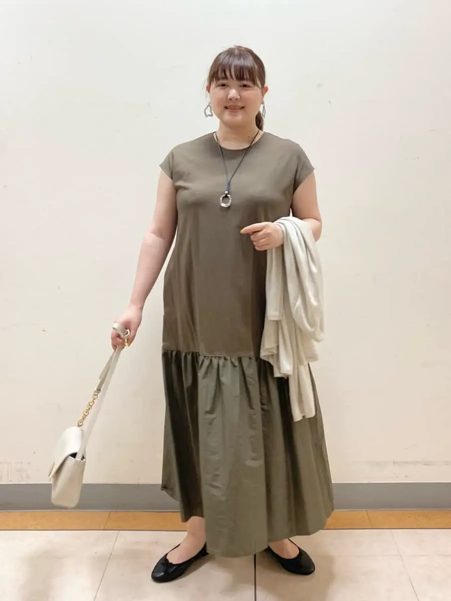 23区 藤原 コーディネート画像