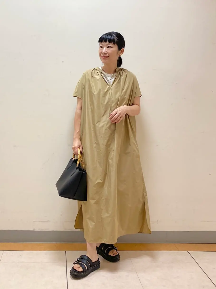 23区 岡本 コーディネート画像