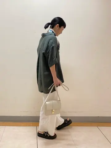 23区 岡本 コーディネート画像