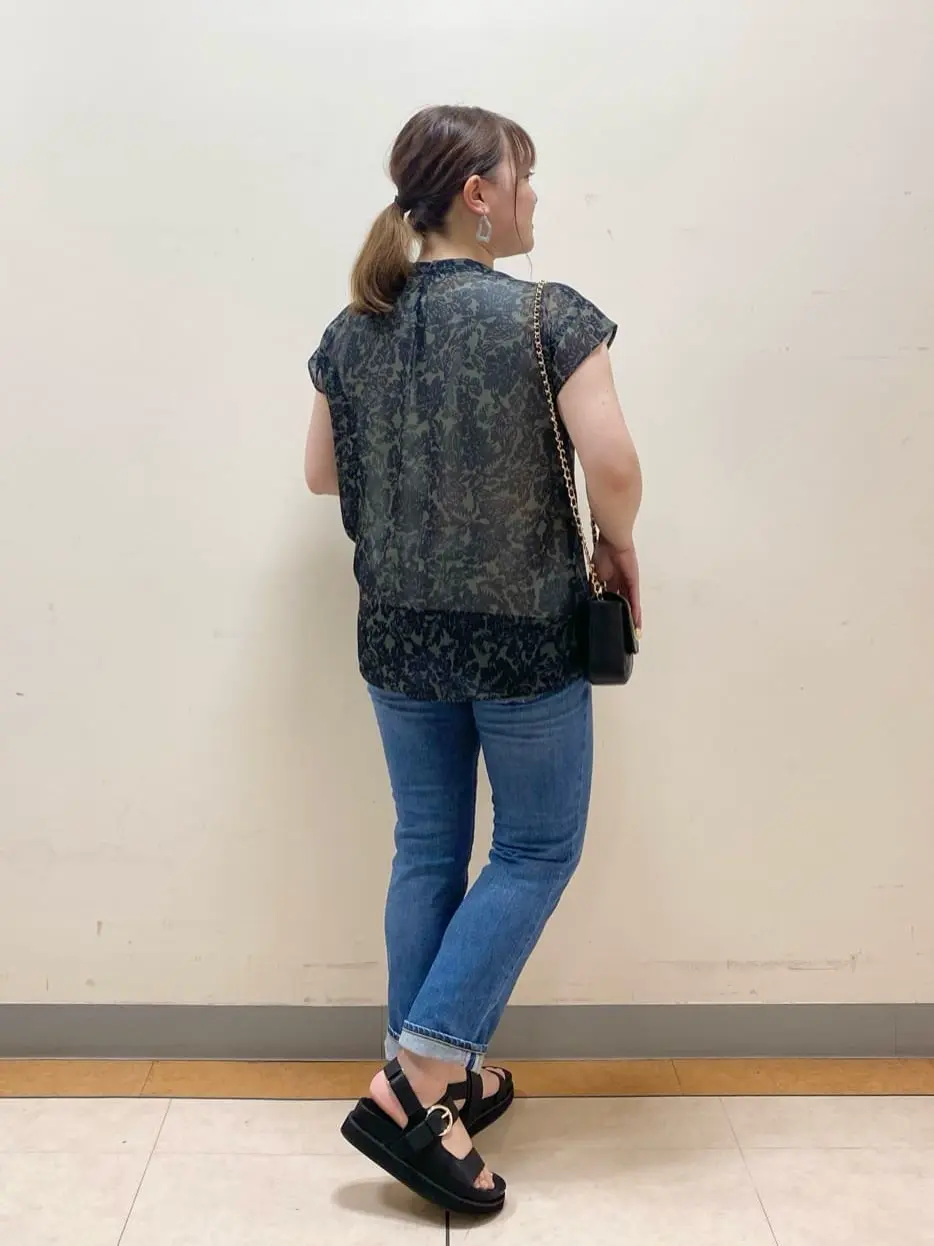 23区 藤原 コーディネート画像