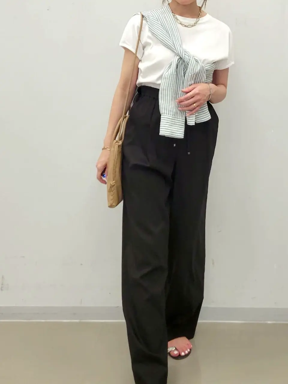 23区 濱地 コーディネート画像